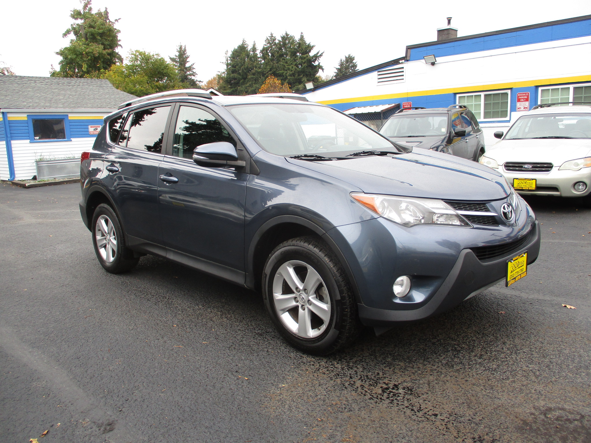 2013 Toyota RAV 4 XLE